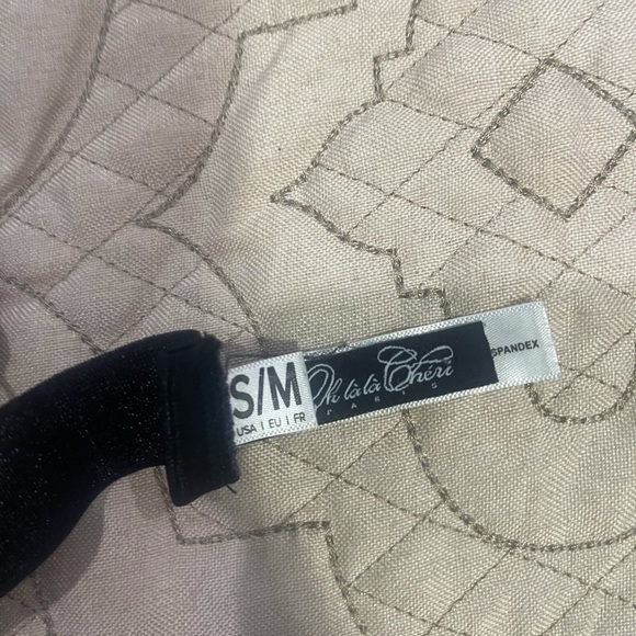 Oh lah lah Cheri Lingerie - Picture 2 of 5